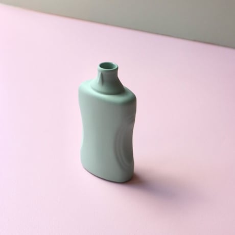 "Foekje Fleur" porcelain bottle vase - mint -