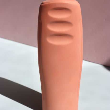 "Foekje Fleur" porcelain bottle vase - salmon  -
