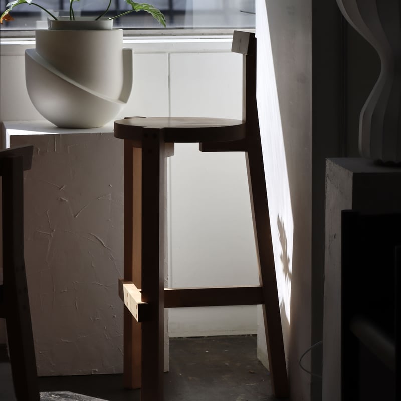 Girafa Bar Chair　Lina Bo Bardi Lina Bo Bardi 