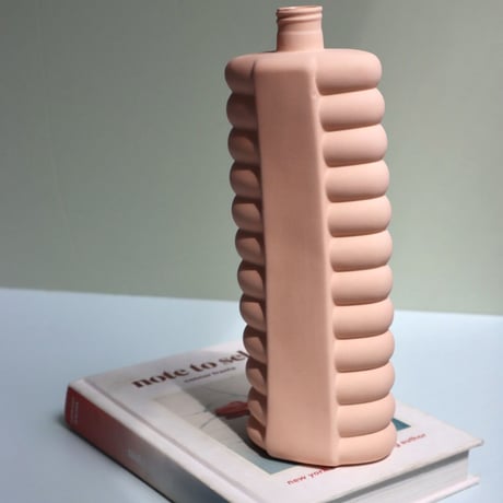"Foekje Fleur" porcelain bottle vase - Orange -