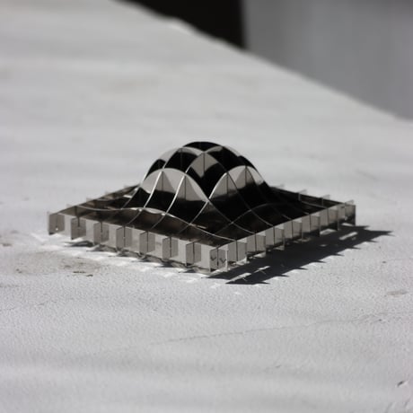 "Fundamental Berlin" Gravity -PEN HOLDER -