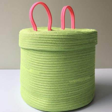 "UGLY RUGLY" MEDIUM LOOPY LID BASKET - GREEN -