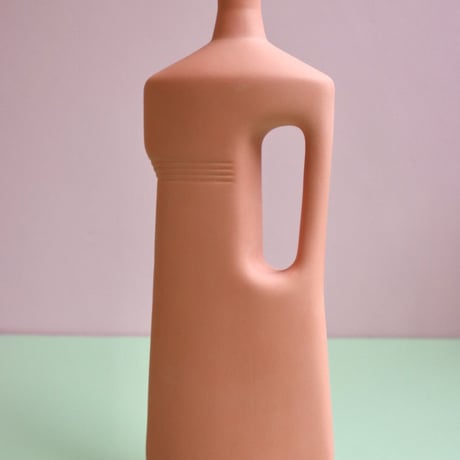 "Foekje Fleur" porcelain bottle vase - salmon -