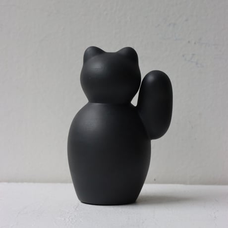 " KIKUCHI SHUNJI / 菊池 俊治 " manekineko ( 左片手 ) - black