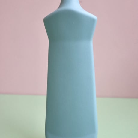 "Foekje Fleur" porcelain bottle vase - dark blue -