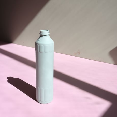 "Foekje Fleur" porcelain bottle vase - mint  -