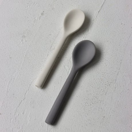 " KIKUCHI SHUNJI / 菊池 俊治 " ice cream spoon - gray