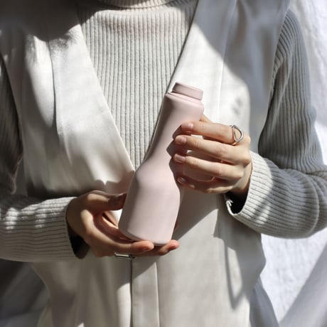"Foekje Fleur" porcelain bottle vase - pink -