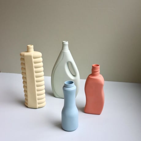 "Foekje Fleur" porcelain bottle vase - mint -