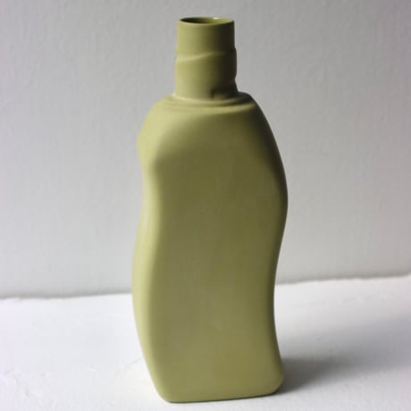 "Foekje Fleur" porcelain bottle vase - moss -