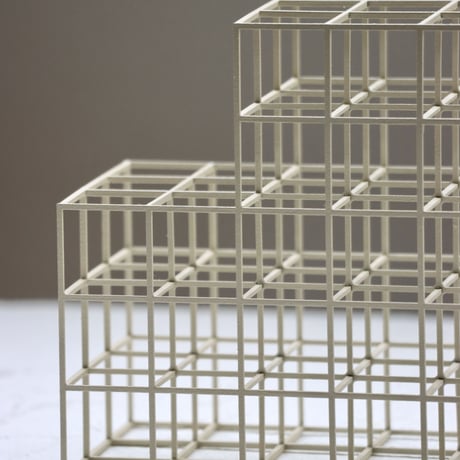 " SO TANAKA " Liminal Object - LO_01 White
