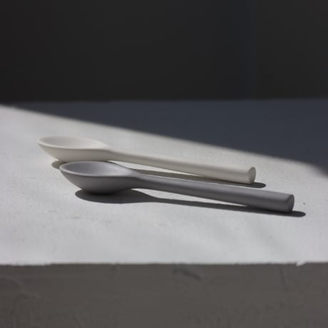 " KIKUCHI SHUNJI / 菊池 俊治 " ice cream spoon - gray