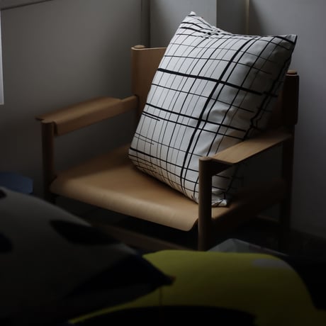 "ASENDADA" Cushion Cover - Plaid White