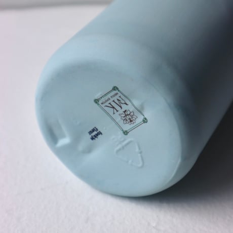 "Foekje Fleur" porcelain bottle vase - light blue  -