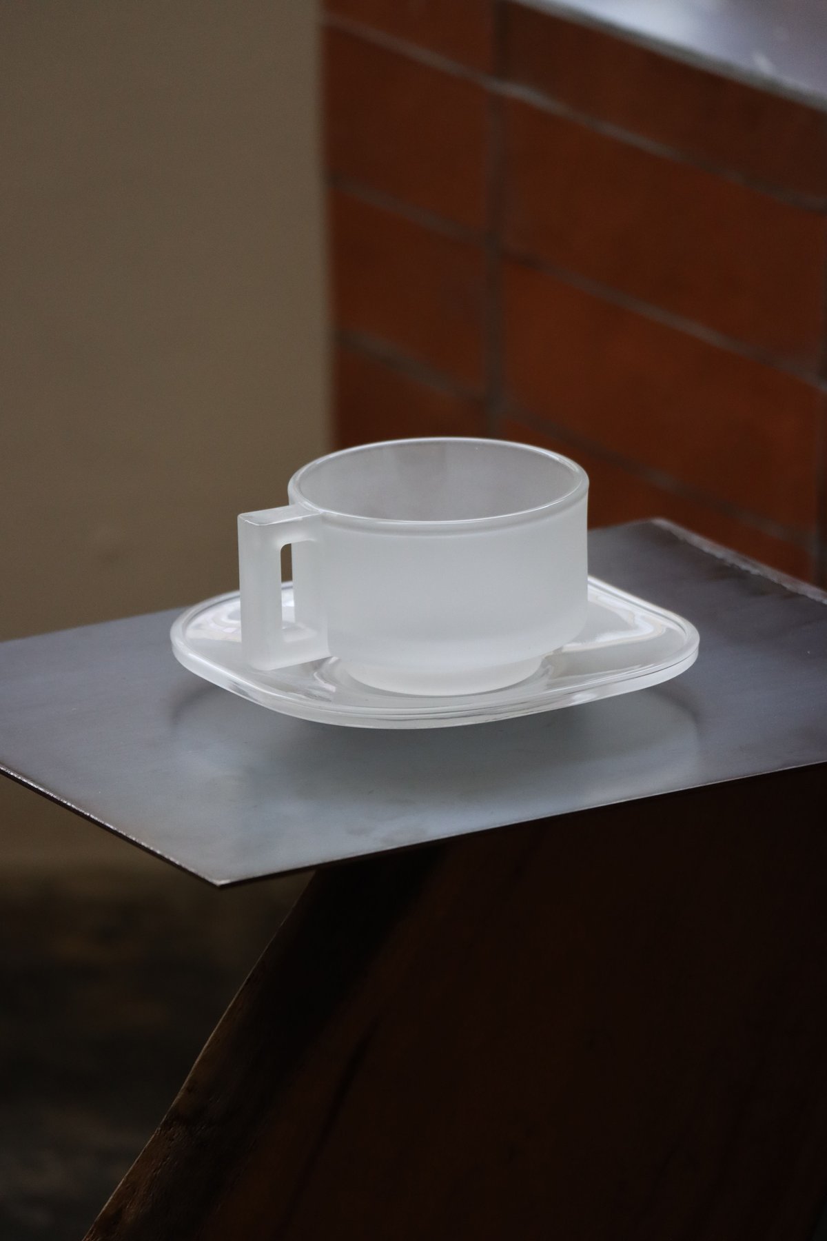 ARNO GLASS カップ&ソーサー クリア 未使用未開封 ARNO GLASS（アルノグラス）カップ＆ソーサー クリア｜カップ