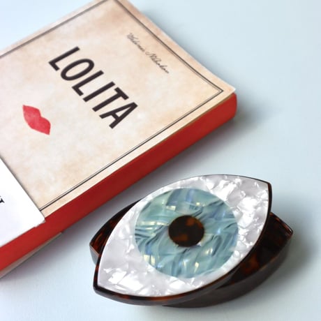 "Coucou Suzette" Eye Box