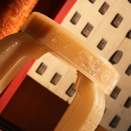 "RUMBA BOR" Choei Classic Stool - Cha Si