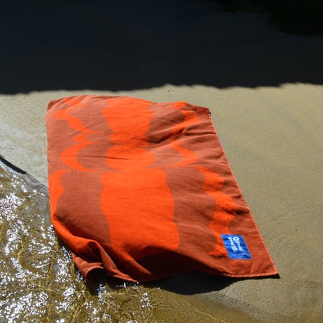 " VOLVER ” XL beach towel - VASES