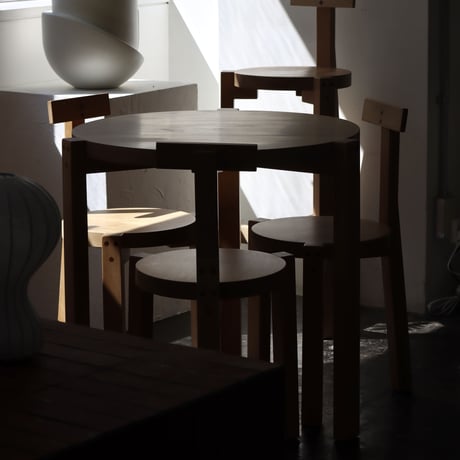 " Lina Bo Bardi " Girafa Chair