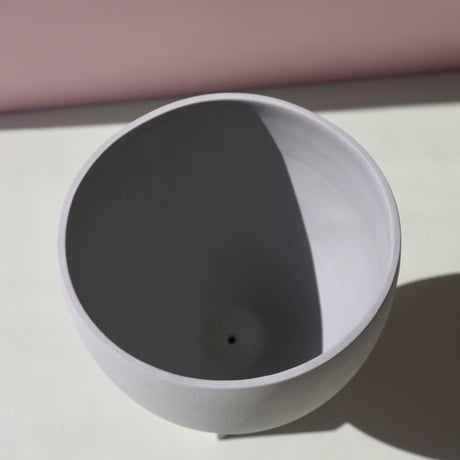 "Light&Ladder" ELEVA Porcelain + Concrete Planter - stone -