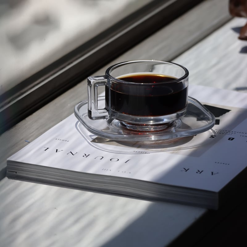 ARNO GLASS カップ&ソーサー クリア 未使用未開封 ARNO GLASS（アルノグラス）カップ＆ソーサー アンバー｜カップ