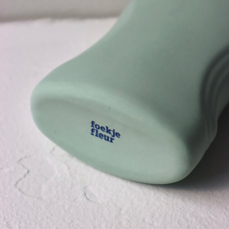 "Foekje Fleur" porcelain bottle vase - mint -