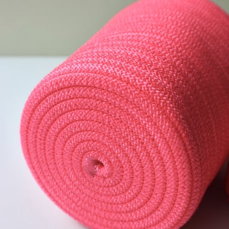 "UGLY RUGLY" SMALL LOOPY LID BASKET - PINK -