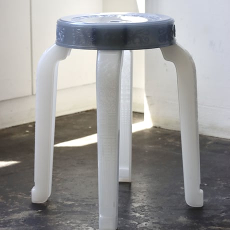 "RUMBA BOR" Choei Stool Look Choop - Esme Tena Shop Edition