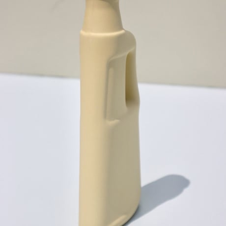 "Foekje Fleur" porcelain bottle vase - fresh yellow -