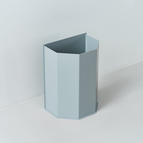 "Fulcrum" POLY Bin - fog