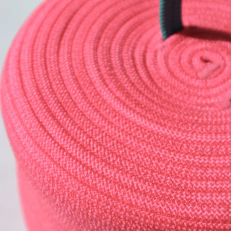 "UGLY RUGLY" MEDIUM LOOPY LID BASKET - PINK -