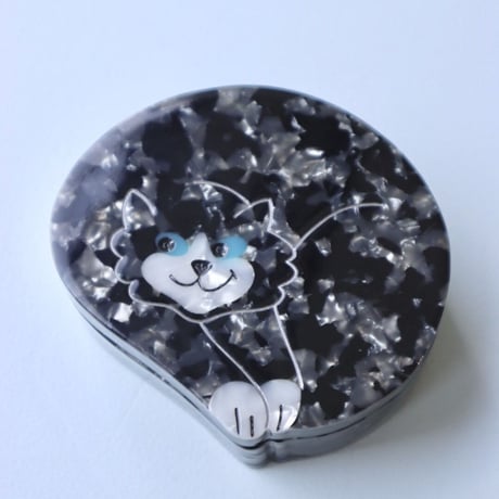 "Coucou Suzette" Cat Box