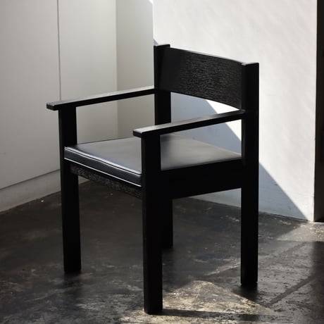 " PLYAL " Hi chair