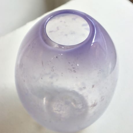 "30110 Miwa Ito" EGG VASE