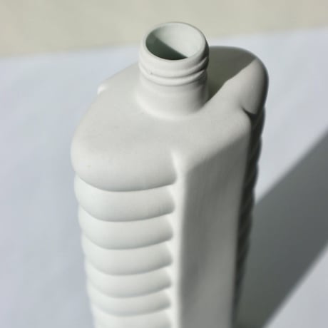 "Foekje Fleur" porcelain bottle vase - mint -