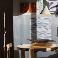 " Midgard licht " AYNO L Floor Lamp - SILK GREY