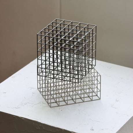 " SO TANAKA " Liminal Object - LO_03 Olive gray