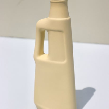 "Foekje Fleur" porcelain bottle vase - fresh yellow -