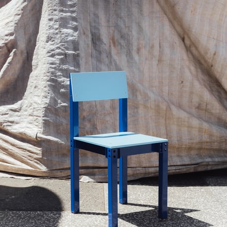 “JOY OBJECTS“ CHAIR ONE KLEIN & LITTLE WAVE