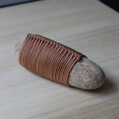 " HOW TO WRAP " WRAPPED STONE - L -