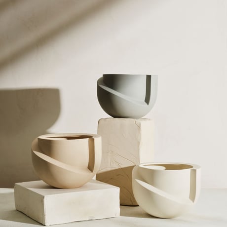 "Light&Ladder" VAYU ceramic tabletop planter - stone -