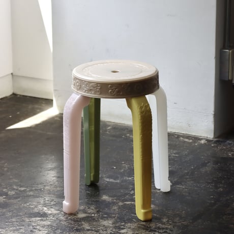"RUMBA BOR" Choei Stool Look Choop - Esme Tena Shop Edition