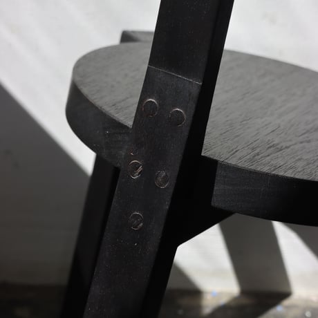 " Lina Bo Bardi " Girafa Chair - carbon