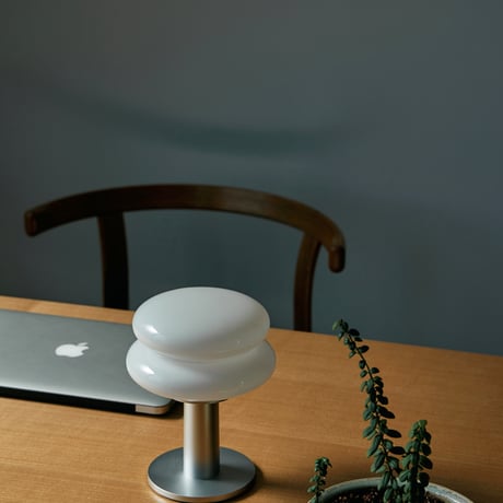 "ILKW." SNOWMAN 15 PORTABLE - WHITE & SILVER