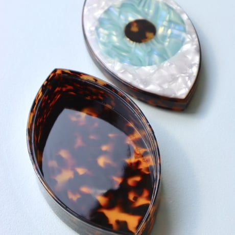 "Coucou Suzette" Eye Box