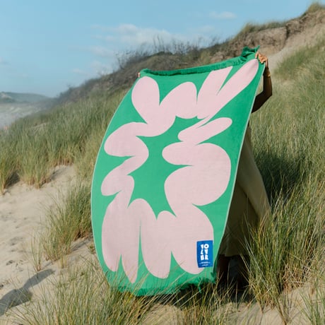 " VOLVER ” XL home towel - LLYS