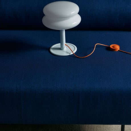 "ILKW." SNOWMAN 22 TABLE - WIHTE & ICE BLUE