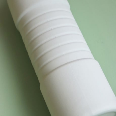 "Foekje Fleur" porcelain bottle vase - mint -