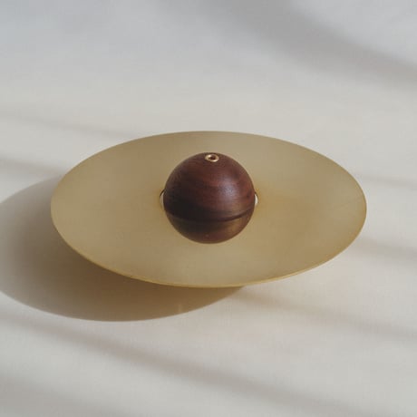 “ERINA CALDEIRA STUDIO" SPACE. incense stand / お香立て - Walnut & Brass
