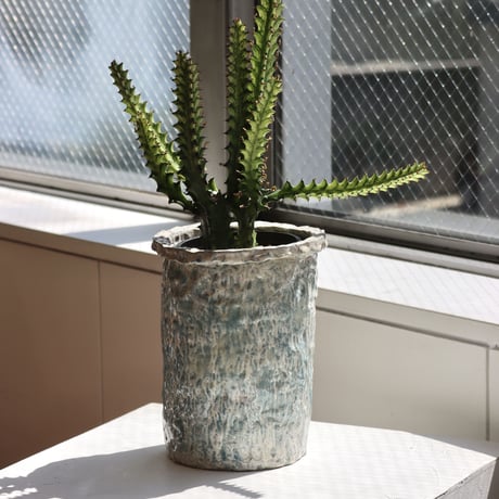 "SHOKKI" Planter